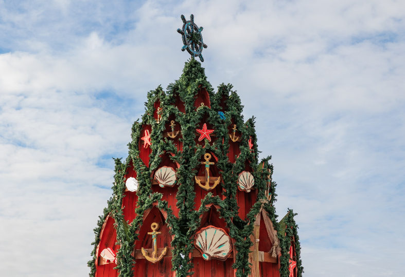 «Главная морская ёлка страны» собрала 8 тысяч человек