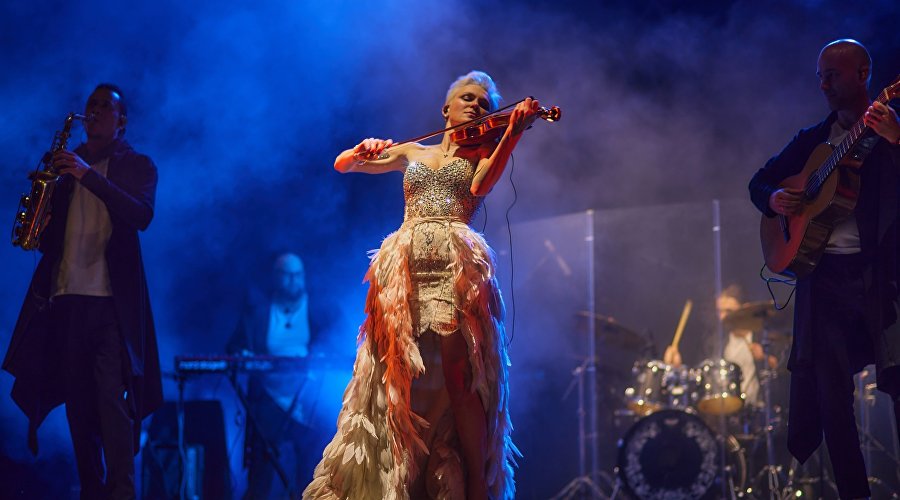 Классика, 3D-эффекты и танцевальные номера: в Крыму покажут мультимедийное шоу «Музыка в темноте»