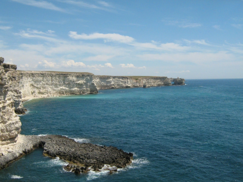 Weekend on Tarkhankut Peninsula: Calm and will