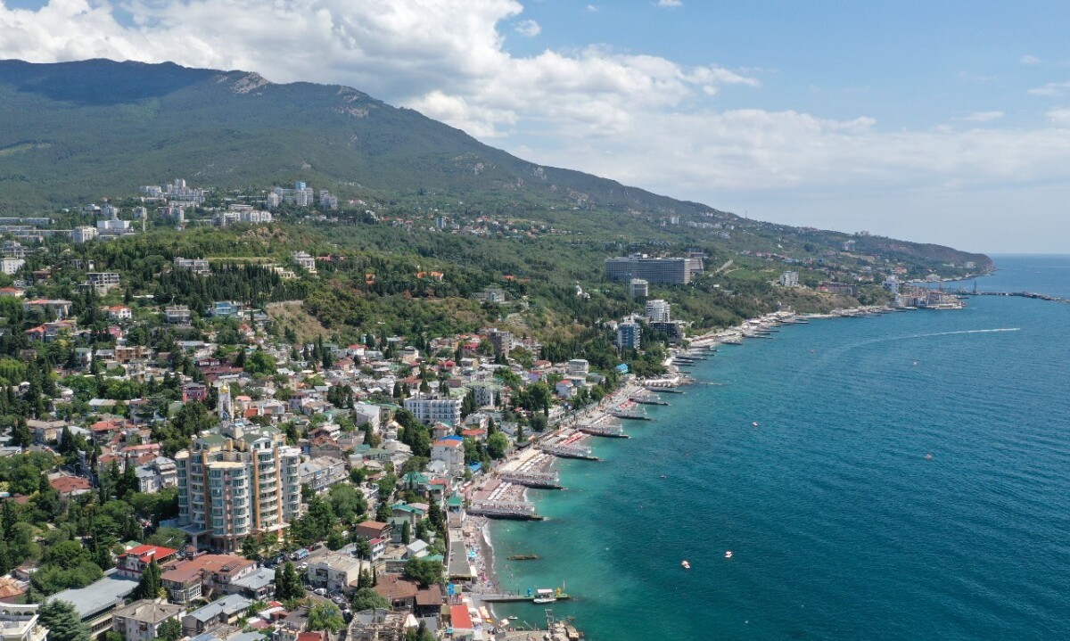 Где отдохнуть в Крыму: власти опубликовали реестр отелей и санаториев республики