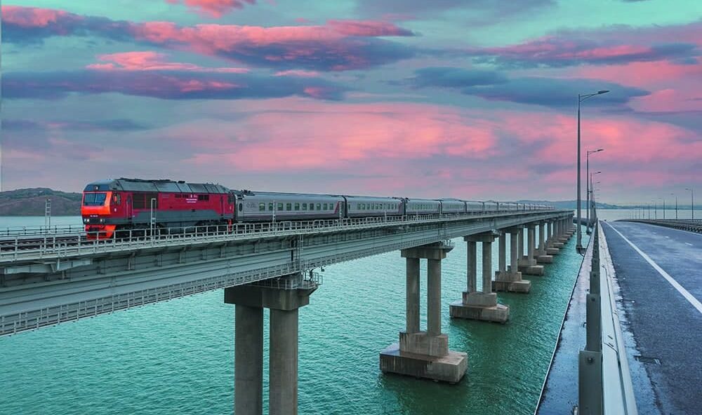 В Крым запустят туристический поезд