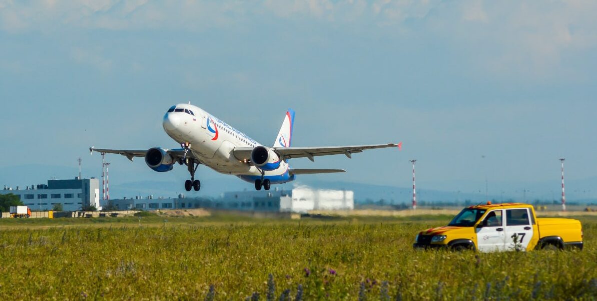 Ограничения на полеты в Симферополь продлили до 6 июля