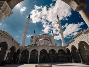 Масштаб времени: главную мечеть Крыма достроят в 2022 году