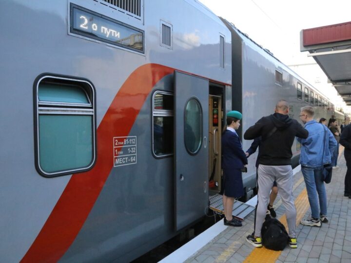 Спрос на поезда в Крым вырос в два раза