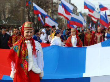 Годовщина Крымской весны: праздничная программа музеев, библиотек и театров