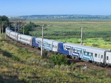 Билеты на поезд Санкт-Петербург-Севастополь снова можно приобрести за 90 суток
