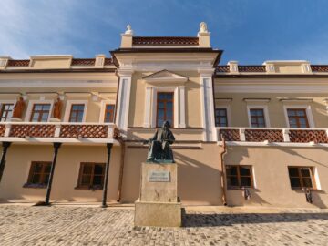 Картинную галерею имени Айвазовского в Феодосии откроют к десятилетию «Крымской весны»