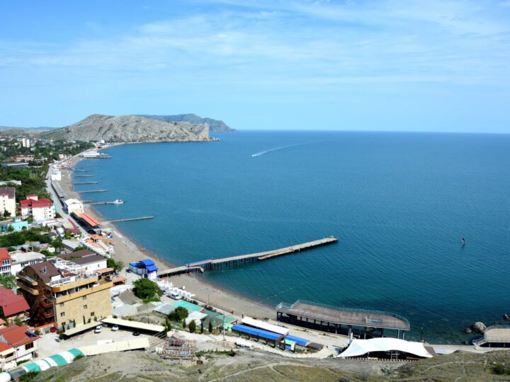 Какие крымские города выбирают туристы для экономного отдыха в апреле